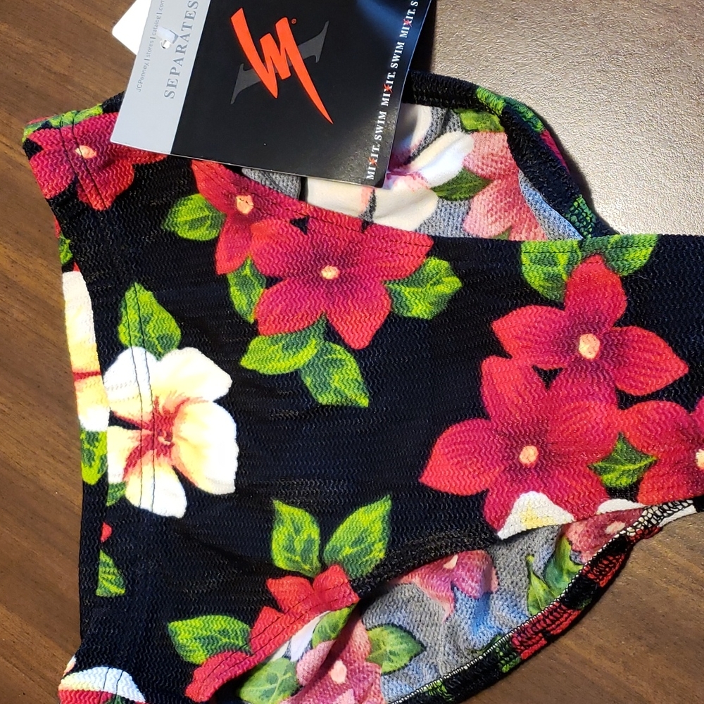MixIt Swim Bottoms NWT